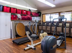 1543 NE 143rd Street G2, Seattle WA 98125