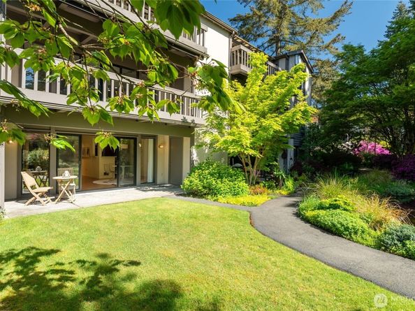 1543 NE 143rd Street G2, Seattle WA 98125