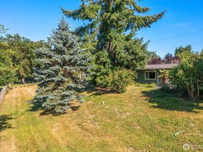 9922 SW 206th Court, Vashon WA 98070