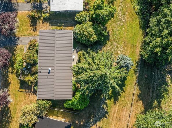 9922 SW 206th Court, Vashon WA 98070