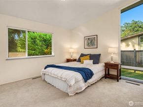 9922 SW 206th Court, Vashon WA 98070