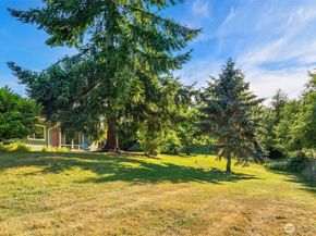 9922 SW 206th Court, Vashon WA 98070