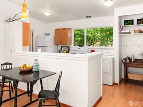 9922 SW 206th Court, Vashon WA 98070