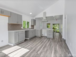 4627 S 140th Street, Tukwila WA 98168