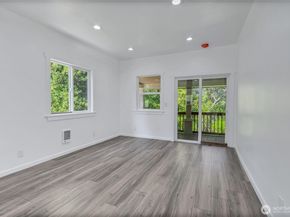 4627 S 140th Street, Tukwila WA 98168