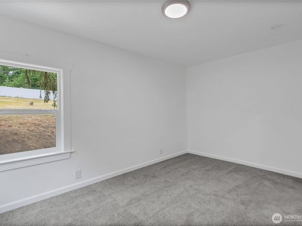 4627 S 140th Street, Tukwila WA 98168