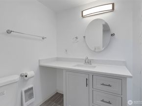 4627 S 140th Street, Tukwila WA 98168