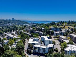 3722 27th Place W 301, Seattle WA 98199