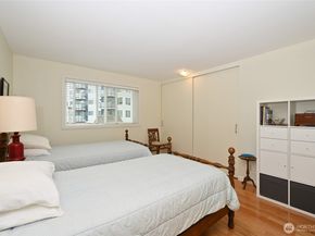 3722 27th Place W 301, Seattle WA 98199