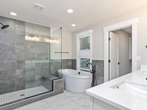 7523 S 130th Place, Seattle WA 98178