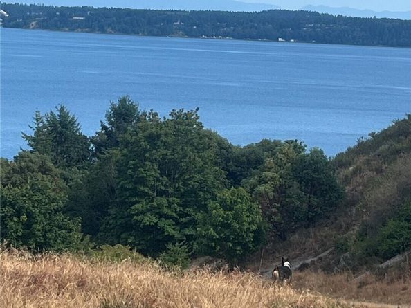 26742 94th Avenue SW, Vashon WA 98070
