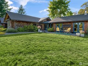 26742 94th Avenue SW, Vashon WA 98070