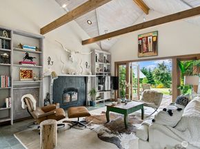 26742 94th Avenue SW, Vashon WA 98070