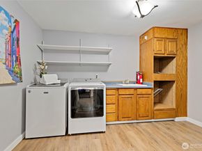 22718 1st Place W, Bothell WA 98021