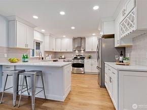 22718 1st Place W, Bothell WA 98021