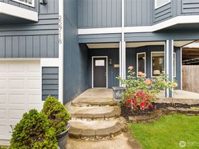 22718 1st Place W, Bothell WA 98021