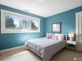 410 N 48th Street, Seattle WA 98103