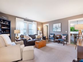 410 N 48th Street, Seattle WA 98103