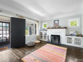 410 N 48th Street, Seattle WA 98103