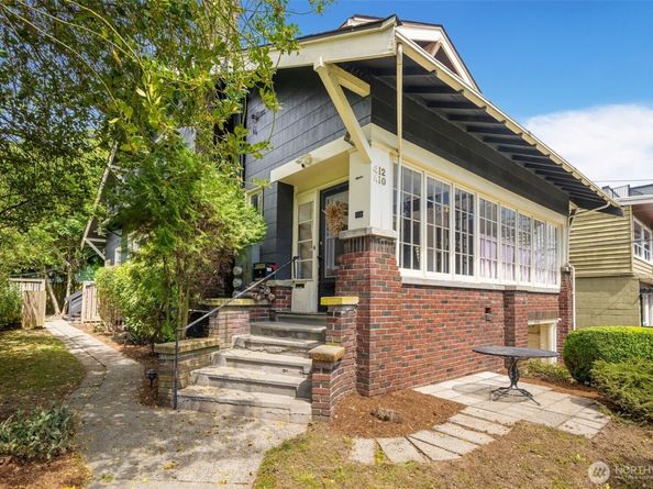 410 N 48th Street, Seattle WA 98103