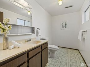7223 NE 160th Street, Kenmore WA 98028