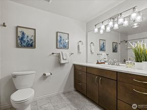 7223 NE 160th Street, Kenmore WA 98028