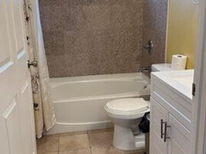 19604 108th Avenue SE, Kent WA 98055