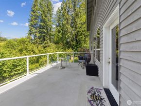 6117 Ames Lake Carnation Road NE, Carnation WA 98014