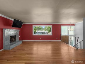 11822 10th Avenue S, Seattle WA 98168