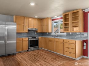 11822 10th Avenue S, Seattle WA 98168