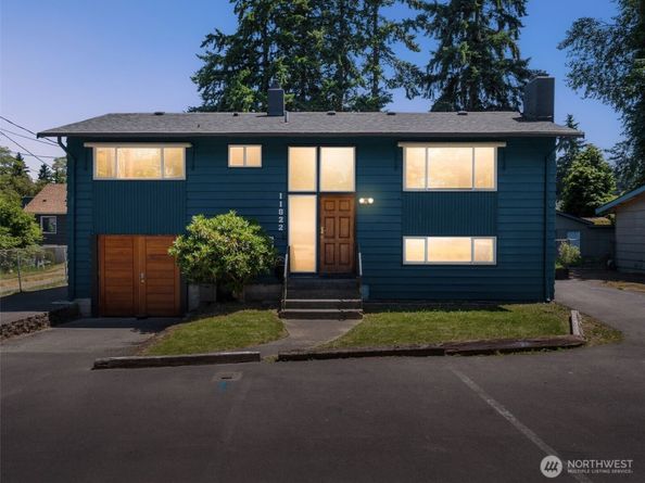 11822 10th Avenue S, Seattle WA 98168