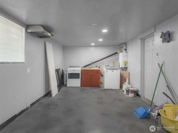11822 10th Avenue S, Seattle WA 98168