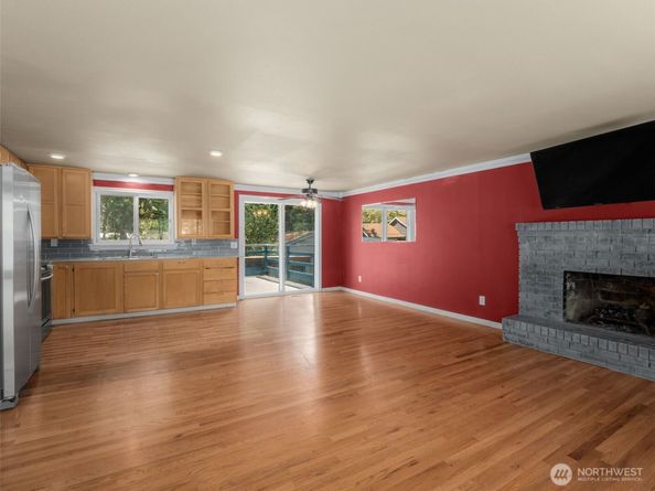 11822 10th Avenue S, Seattle WA 98168