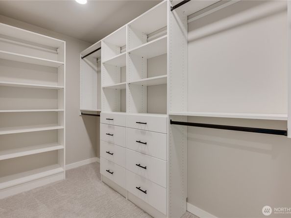 5842 186th Place SW, Lynnwood WA 98037