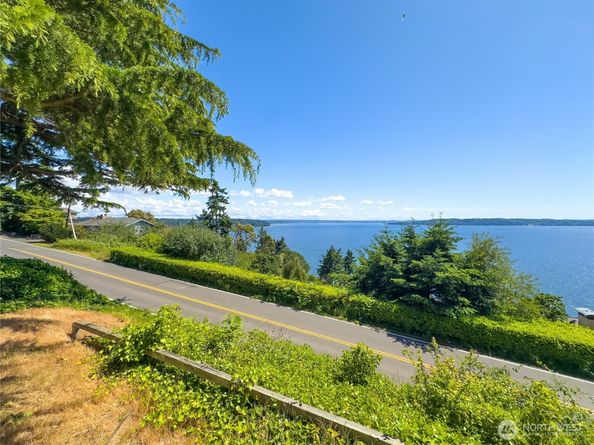 3111 SW 170th Street, Burien WA 98166