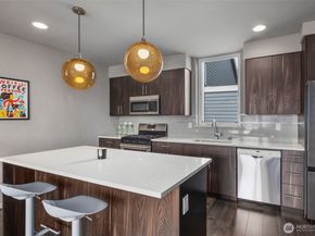 3617 1st Avenue NW C, Seattle WA 98107