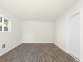 7214 S 120th Street, Seattle WA 98178