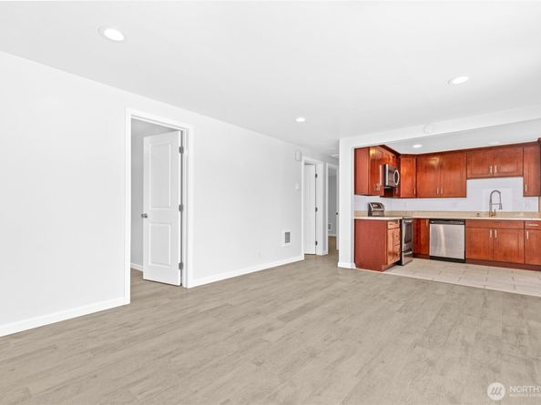 7214 S 120th Street, Seattle WA 98178