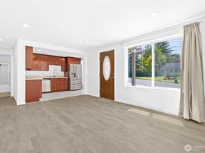 7214 S 120th Street, Seattle WA 98178