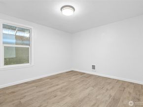 7214 S 120th Street, Seattle WA 98178