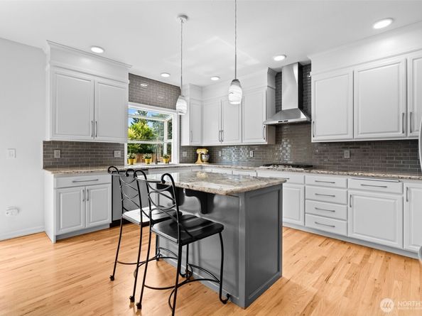 8425 Smugglers Cove Lane SW, Mukilteo WA 98275