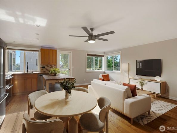 2400 E Howell Street G, Seattle WA 98122