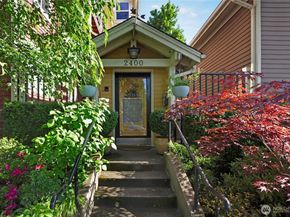 2400 E Howell Street G, Seattle WA 98122