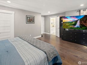 16422 76th Avenue NE, Kenmore WA 98028