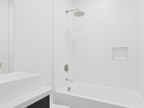 1112 26th Avenue B, Seattle WA 98122