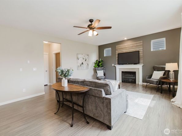 19619 Halden Court NE, Poulsbo WA 98370