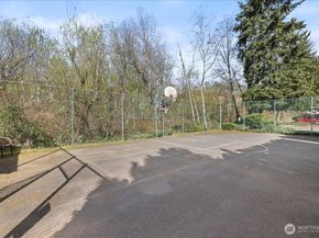 15600 116th Avenue NE A2, Bothell WA 98011