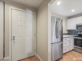 15600 116th Avenue NE A2, Bothell WA 98011