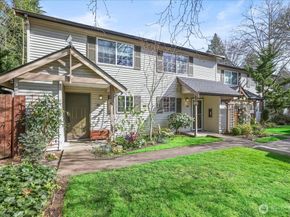 15600 116th Avenue NE A2, Bothell WA 98011