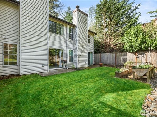 15600 116th Avenue NE A2, Bothell WA 98011